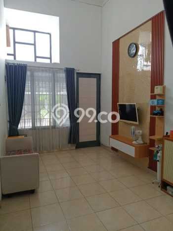 Rumah Luas Asri 3 KT Siap Pakai di Graha Raya Bintaro Tangerang Selatan Rumah Luas Asri 3 KT Siap Pakai di Graha Raya Bintaro Tangerang Selatan