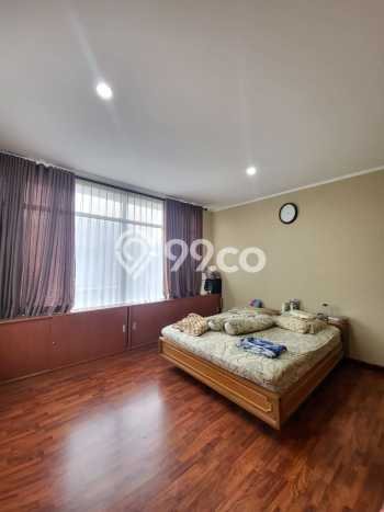 Jual Rumah Mewah Megah Dengan View Cantik di Bintaro, Tangerang Selatan Jual Rumah Mewah Megah Dengan View Cantik di Bintaro, Tangerang Selatan