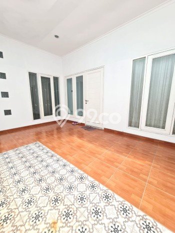 Dijual Rumah Luas Megah Dengan View Eksklusif di Bintaro, Tangerang Selatan Dijual Rumah Luas Megah Dengan View Eksklusif di Bintaro, Tangerang Selatan