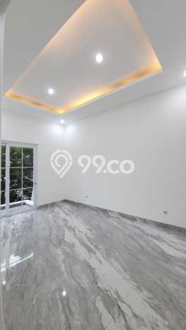 Hunian Mewah LB 422m2 Siap Huni Desain Elegan di Bintaro, Tangerang Selatan Hunian Mewah LB 422m2 Siap Huni Desain Elegan di Bintaro, Tangerang Selatan