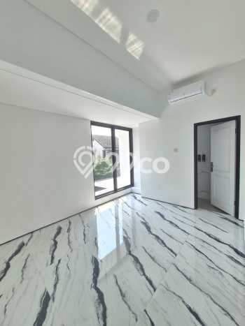 Rumah Luxury Modern Siap Huni di Sektor 9-Bintaro Tangerang Selatan Rumah Luxury Modern Siap Huni di Sektor 9-Bintaro Tangerang Selatan