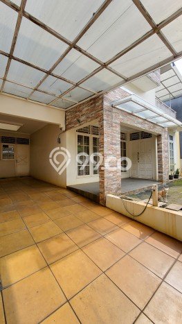 Hunian Mewah Siap Huni LT 180m2 di Pondok Aren, Tangerang Selatan Hunian Mewah Siap Huni LT 180m2 di Pondok Aren, Tangerang Selatan