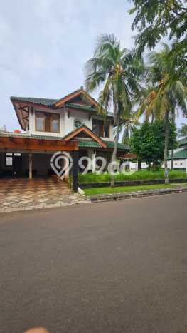 Rumah Mewah LB 238m2 Siap Pakai Desain Elegan di Bintaro, Tangerang Selatan Rumah Mewah LB 238m2 Siap Pakai Desain Elegan di Bintaro, Tangerang Selatan