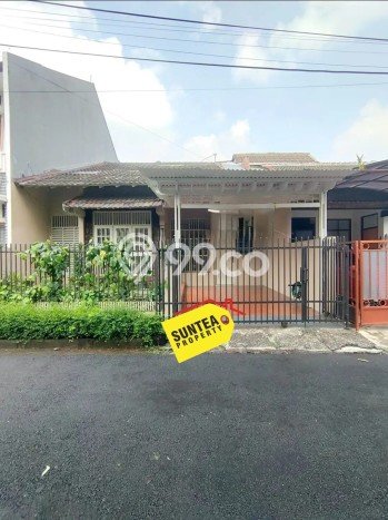 For Sale Hunian Rumah Nyaman 3 KT di Bintaro, Jakarta Selatan For Sale Hunian Rumah Nyaman 3 KT di Bintaro, Jakarta Selatan