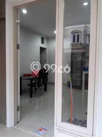 Rumah Minimalis 3 KT di Gading Serpong Tangerang Full Furnished Rumah Minimalis 3 KT di Gading Serpong Tangerang Full Furnished