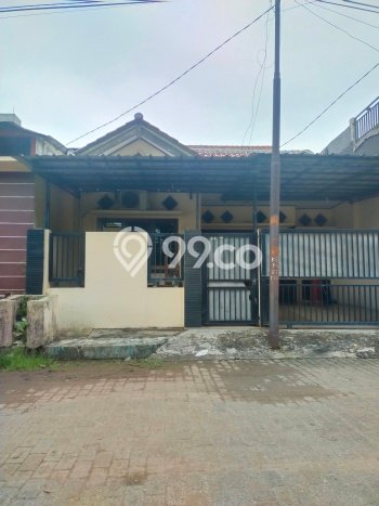 Rumah Luas Asri 4 KT Siap Huni di Teluk Naga Tangerang Rumah Luas Asri 4 KT Siap Huni di Teluk Naga Tangerang