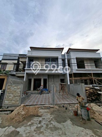 Jual Rumah Eksklusif 4 KT di Pondok Kopi, Jakarta Timur Jual Rumah Eksklusif 4 KT di Pondok Kopi, Jakarta Timur