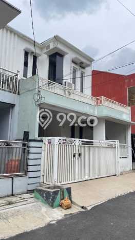 Dijual Rumah 4 Kamar Lokasi Ideal Bagus dan Strategis di Bekasi Barat Dijual Rumah 4 Kamar Lokasi Ideal Bagus dan Strategis di Bekasi Barat