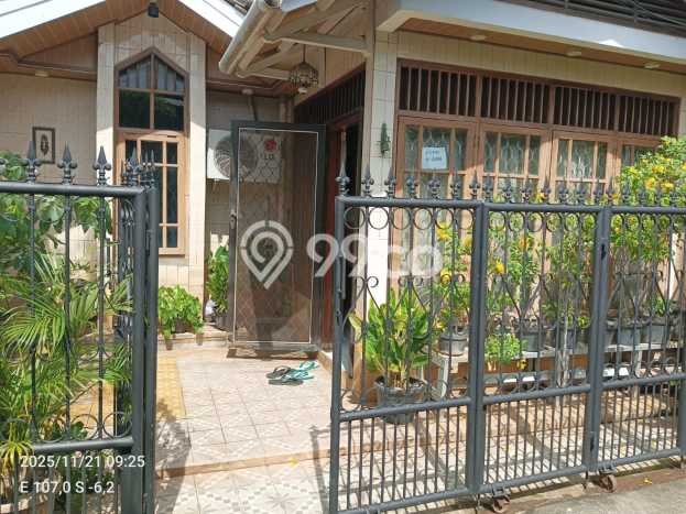 For Sale Hunian Rumah Terawat 2 Kamar di Bintara, Bekasi For Sale Hunian Rumah Terawat 2 Kamar di Bintara, Bekasi