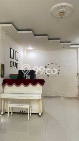 Dijual Rumah 4 Kamar Lokasi Ideal Bagus dan Strategis di Bekasi Barat Dijual Rumah 4 Kamar Lokasi Ideal Bagus dan Strategis di Bekasi Barat