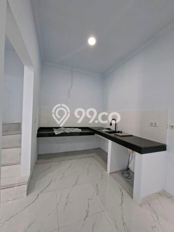 Rumah Modern 4 KT di Pondok Kelapa Jakarta Timur Unfurnished Rumah Modern 4 KT di Pondok Kelapa Jakarta Timur Unfurnished