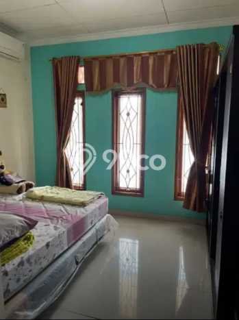 Hunian Cantik Modern Lb 250m2 di Duren Sawit, Jakarta Timur Hunian Cantik Modern Lb 250m2 di Duren Sawit, Jakarta Timur