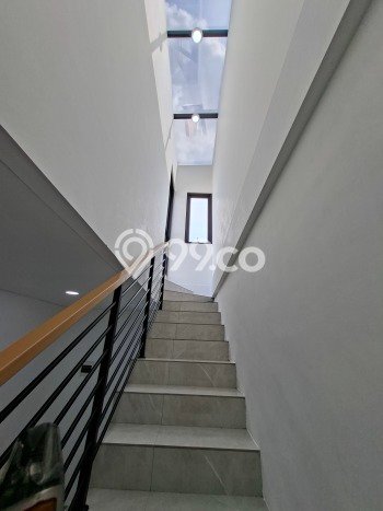 Rumah Minimalis 4 KT LT 79m2 di Pondok Bambu Rumah Minimalis 4 KT LT 79m2 di Pondok Bambu