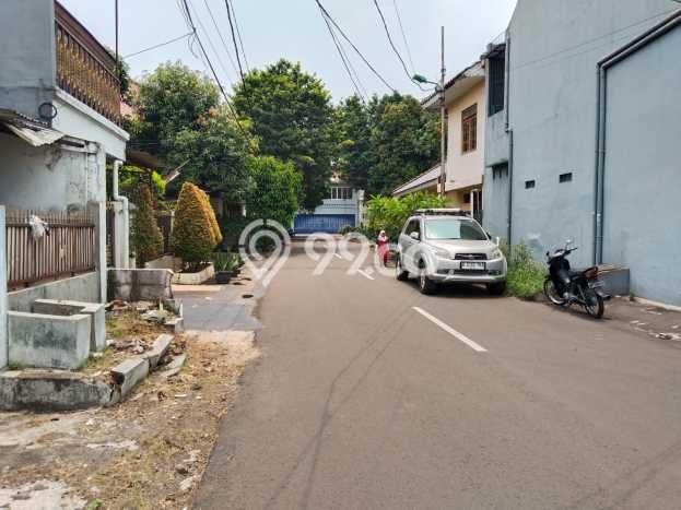 For Sale Rumah 3 Kamar Lokasi Ideal Nyaman dan Strategis di Duren Sawit For Sale Rumah 3 Kamar Lokasi Ideal Nyaman dan Strategis di Duren Sawit