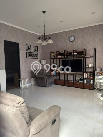 For Sale! Luxury House LT 105m2 Desain Elegan di Kelapa Dua For Sale! Luxury House LT 105m2 Desain Elegan di Kelapa Dua