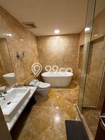 Apartemen Sewa 3 Kamar Murah Siap Huni di Jakarta Selatan, Luas 185m2 Apartemen Sewa 3 Kamar Murah Siap Huni di Jakarta Selatan, Luas 185m2