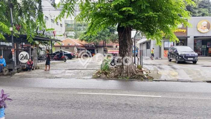 Tanah Disewa di Utan Kayu Strategis dan Memiliki Luas 12m2 Tanah Disewa di Utan Kayu Strategis dan Memiliki Luas 12m2