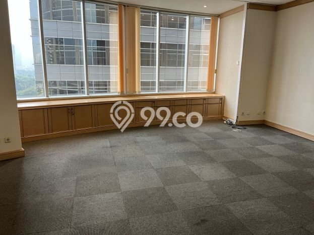 Unit Kantor Tersedia di Sudirman Spesifikasi LB 220m2 Unit Kantor Tersedia di Sudirman Spesifikasi LB 220m2