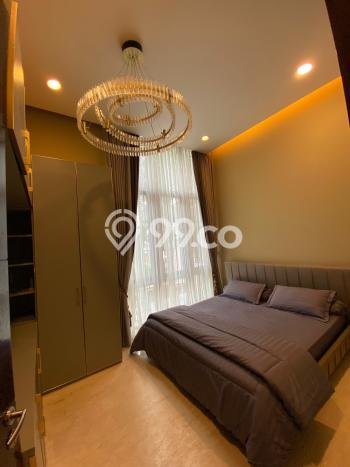 Disewakan Rumah Strategis di Senayan LT 423m2 / LB 456m2 Kondisi Bagus Disewakan Rumah Strategis di Senayan LT 423m2 / LB 456m2 Kondisi Bagus