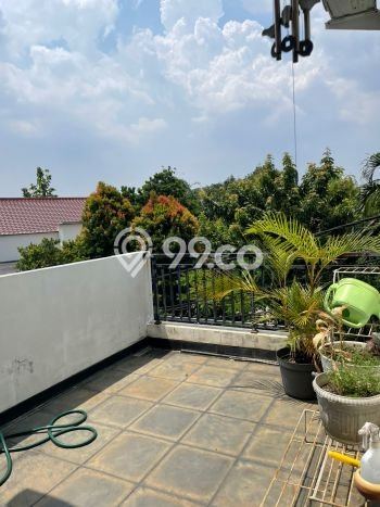 Rumah Mewah Akses Strategis di Tangerang Selatan Full Furnished Rumah Mewah Akses Strategis di Tangerang Selatan Full Furnished