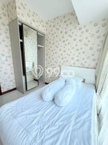 Apartemen Disewakan 3 Kamar Murah Siap Huni di Jakarta Selatan, Luas 120m2 Apartemen Disewakan 3 Kamar Murah Siap Huni di Jakarta Selatan, Luas 120m2