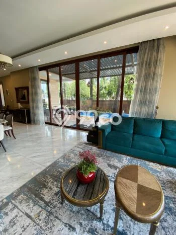 Disewakan Rumah Strategis di Senayan LT 423m2 / LB 456m2 Kondisi Bagus Disewakan Rumah Strategis di Senayan LT 423m2 / LB 456m2 Kondisi Bagus