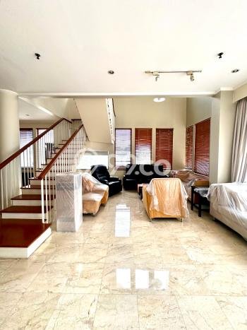 Hunian Apartemen High-Class untuk Dijual di Jakarta Selatan dengan 4 BR & 3 Kamar Mandi Hunian Apartemen High-Class untuk Dijual di Jakarta Selatan dengan 4 BR & 3 Kamar Mandi