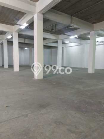 Gudang Lokasi Strategis Kawasan Pulo Gadung, Luas 1088m2m², Disewakan Gudang Lokasi Strategis Kawasan Pulo Gadung, Luas 1088m2m², Disewakan