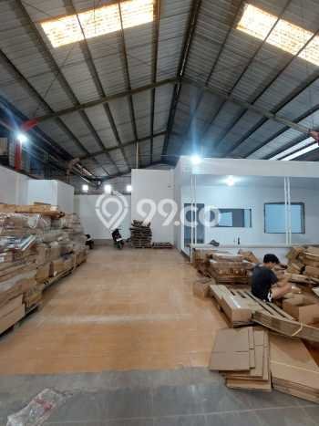Unit Gudang Paling Strategis di Cakung Jakarta Timur dengan LB 435m2 Unit Gudang Paling Strategis di Cakung Jakarta Timur dengan LB 435m2