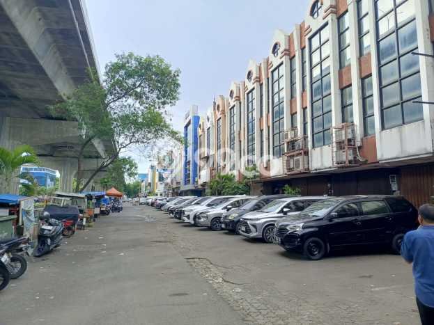 Untuk Dijual Ruko di Kelapa Gading Jakarta Utara LT 76m2 / LB 220m2 Untuk Dijual Ruko di Kelapa Gading Jakarta Utara LT 76m2 / LB 220m2