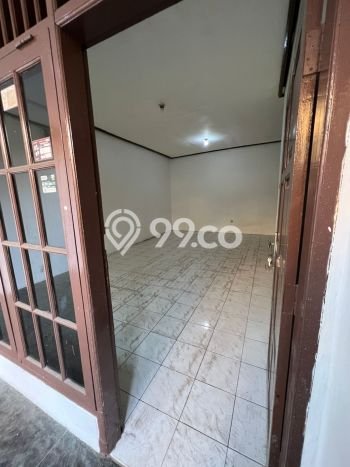 Rumah Elit Modern Siap Huni di Cawang Jakarta Timur Rumah Elit Modern Siap Huni di Cawang Jakarta Timur