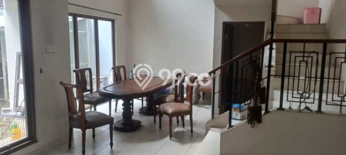 Rumah Modern 4 KT LT 200m2 di Grand Wisata Rumah Modern 4 KT LT 200m2 di Grand Wisata