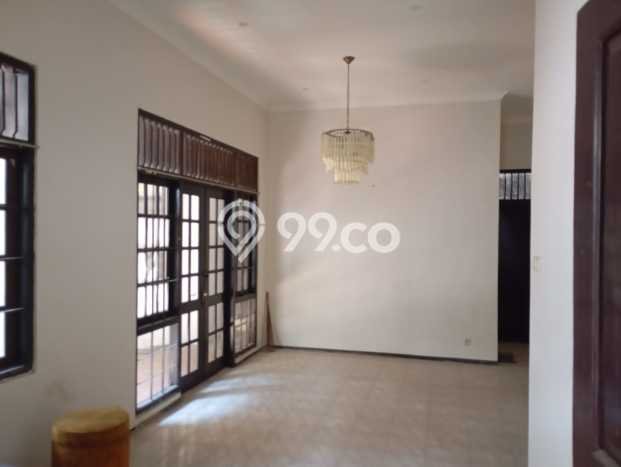 Rumah Strategis Modern Lb 130m2 di Jajar, Solo Rumah Strategis Modern Lb 130m2 di Jajar, Solo
