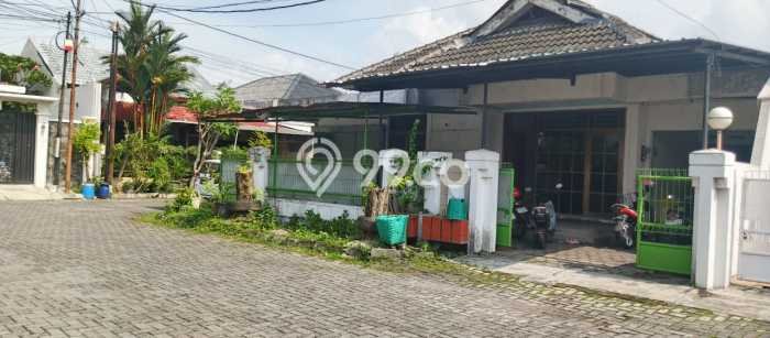Rumah Modern Minimalis 4 KT Bisa Langsung Pindah di Grogol Rumah Modern Minimalis 4 KT Bisa Langsung Pindah di Grogol