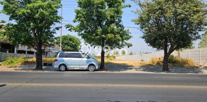 Tanah untuk Dijual di Colomadu Karanganyar Luas 2968m2 Tanah untuk Dijual di Colomadu Karanganyar Luas 2968m2