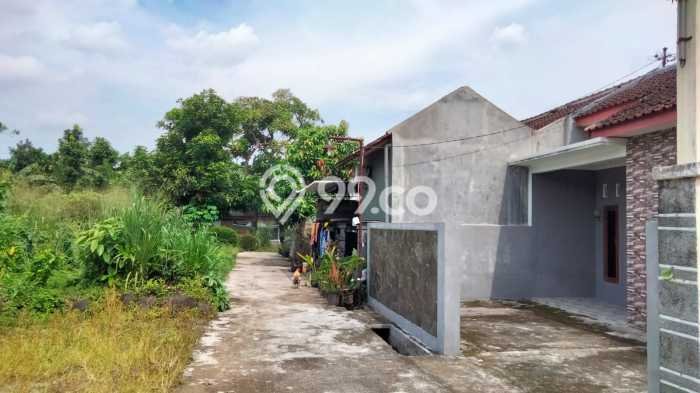 Rumah Sederhana Dijual di Kartasura 2 Kamar dengan LT 93m2 Rumah Sederhana Dijual di Kartasura 2 Kamar dengan LT 93m2