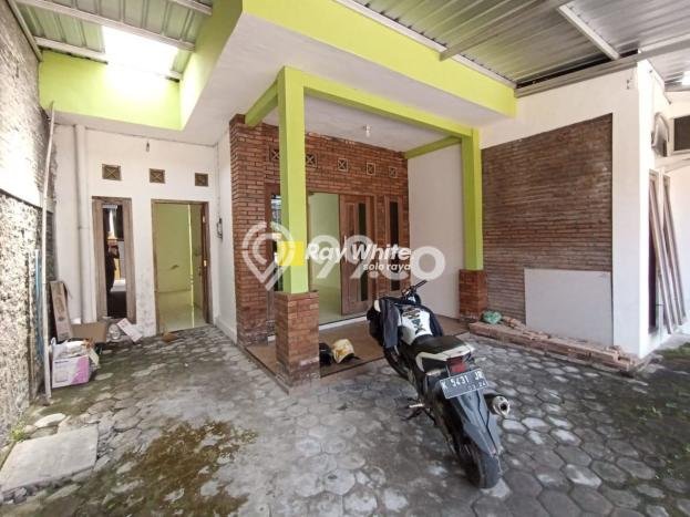 Jual Rumah Strategis Bagus Punya 3 KT di Kartasura Sukoharjo SHM Jual Rumah Strategis Bagus Punya 3 KT di Kartasura Sukoharjo SHM