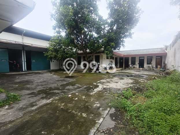 Gudang Dijual di mojosongo Solo dengan Luas Bangunan 850m2 Gudang Dijual di mojosongo Solo dengan Luas Bangunan 850m2