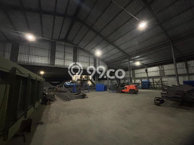 Unit Gudang Dijual di Tasikmadu Karanganyar 2000m2 Unit Gudang Dijual di Tasikmadu Karanganyar 2000m2