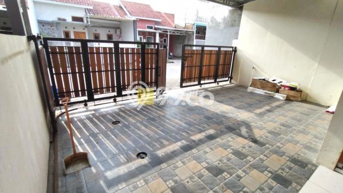 Rumah Modern Minimalis 3 KT Bisa Langsung Pindah di Sukoharjo Rumah Modern Minimalis 3 KT Bisa Langsung Pindah di Sukoharjo