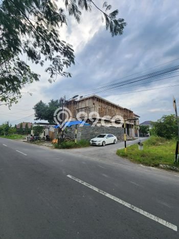Best Deal Hunian Mewah Ideal dan Luas di Banyuanyar, Solo Best Deal Hunian Mewah Ideal dan Luas di Banyuanyar, Solo