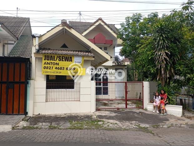 Dijual Cepat Rumah Bagus Siap Huni LB 80m2 di Grogol, Sukoharjo Dijual Cepat Rumah Bagus Siap Huni LB 80m2 di Grogol, Sukoharjo