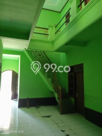 Dijual Segera Kost 20 Kamar, 4 Kamar Mandi di Kartasura, Sukoharjo, Luas 300m2 Dijual Segera Kost 20 Kamar, 4 Kamar Mandi di Kartasura, Sukoharjo, Luas 300m2