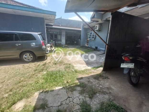 Siap Huni Rumah Mewah 8 Kamar di Manahan Dekat ke Mana Saja Siap Huni Rumah Mewah 8 Kamar di Manahan Dekat ke Mana Saja