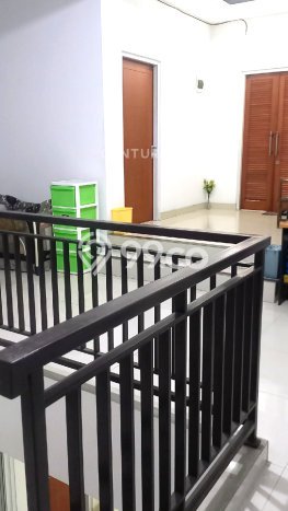 Rumah Elit Modern Tanpa Renovasi di Rawamangun Jakarta Timur Rumah Elit Modern Tanpa Renovasi di Rawamangun Jakarta Timur