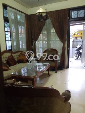 For Sale Rumah 5 Kamar Lokasi Strategis Nyaman dan Strategis di Cempaka Putih For Sale Rumah 5 Kamar Lokasi Strategis Nyaman dan Strategis di Cempaka Putih
