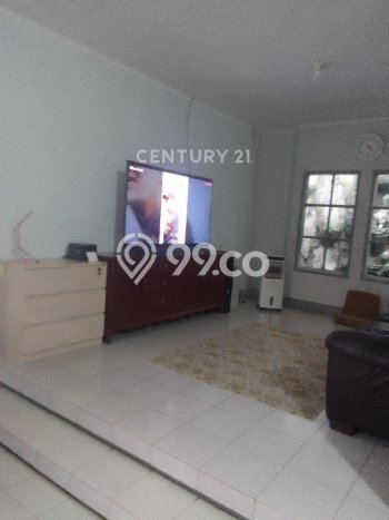 Rumah Luxury Modern Tanpa Renovasi di Kalibata Jakarta Selatan Rumah Luxury Modern Tanpa Renovasi di Kalibata Jakarta Selatan