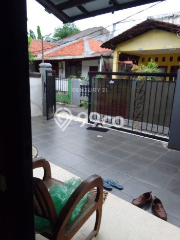 For Sale Rumah 5 Kamar Lokasi Strategis Nyaman dan Strategis di Cempaka Putih For Sale Rumah 5 Kamar Lokasi Strategis Nyaman dan Strategis di Cempaka Putih