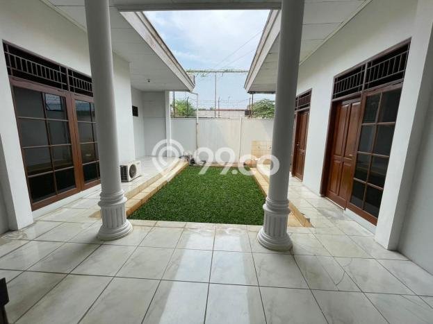 Ready to Use! Luxury House LT 500m2 Desain Modern di Rawamangun Ready to Use! Luxury House LT 500m2 Desain Modern di Rawamangun