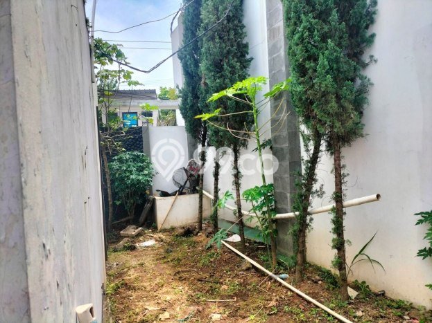 Siap Huni Rumah Mewah 5 Kamar di Bojongsoang Dekat ke Mana Pun Siap Huni Rumah Mewah 5 Kamar di Bojongsoang Dekat ke Mana Pun